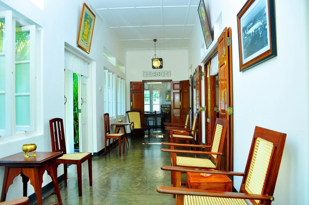 Village Headman'S Five Bedrooms Entire Bungalow Induruwa Exterior photo
